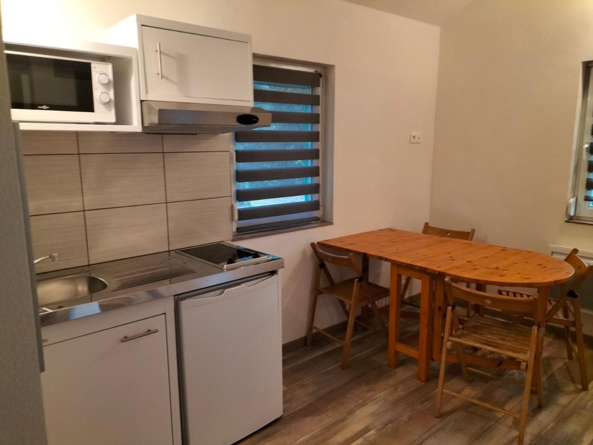 Appart'Hotel Les Acacias Courte Et Longue Duree Bischoffsheim Exteriör bild